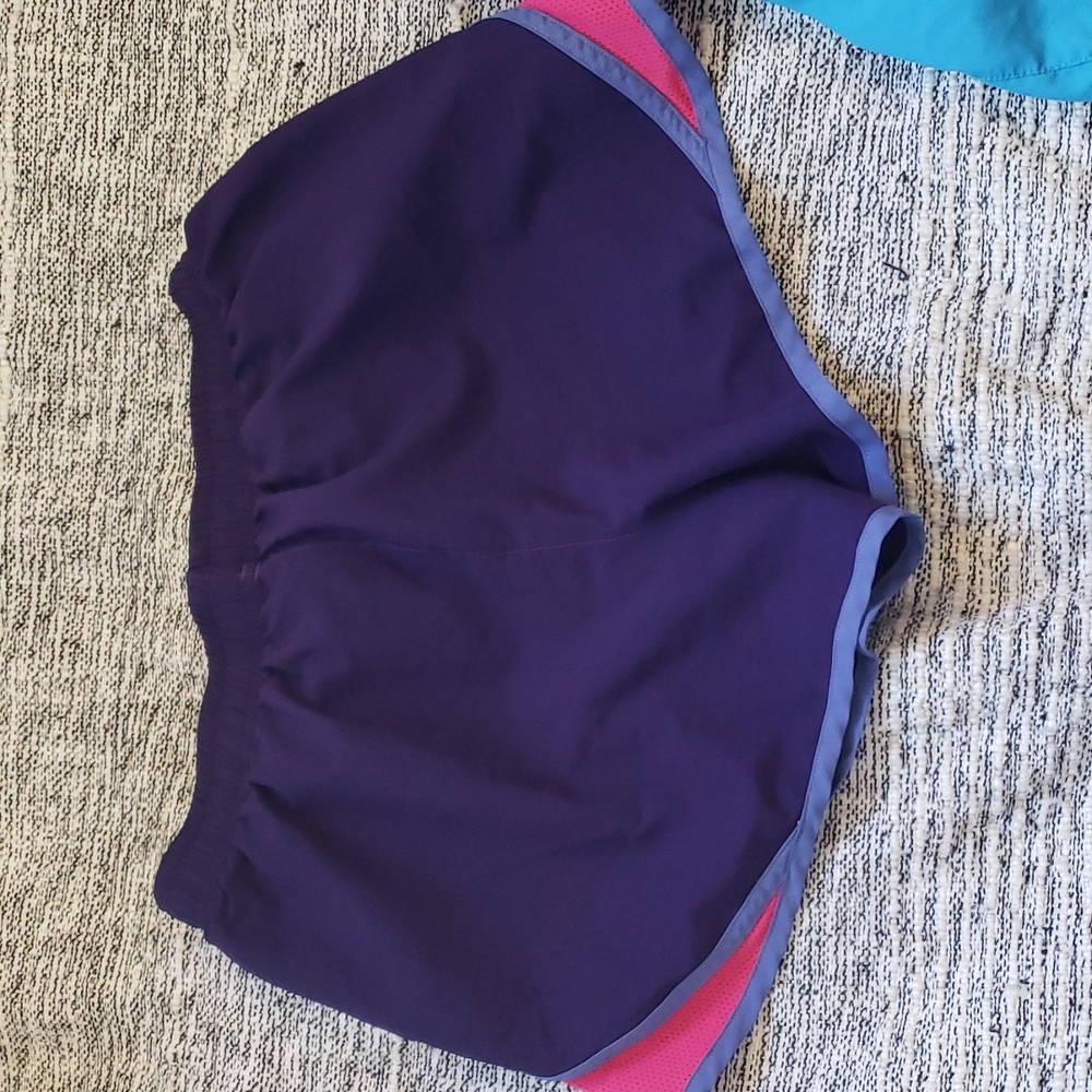 Nike & Under Armour Shorts Bundle XS - Picture 9 of 10